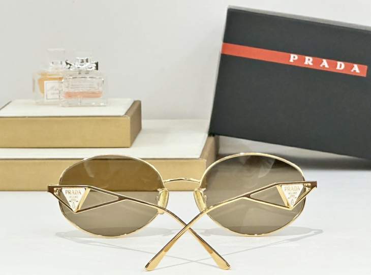 Picture of Prada Sunglasses _SKUfw75048711fw